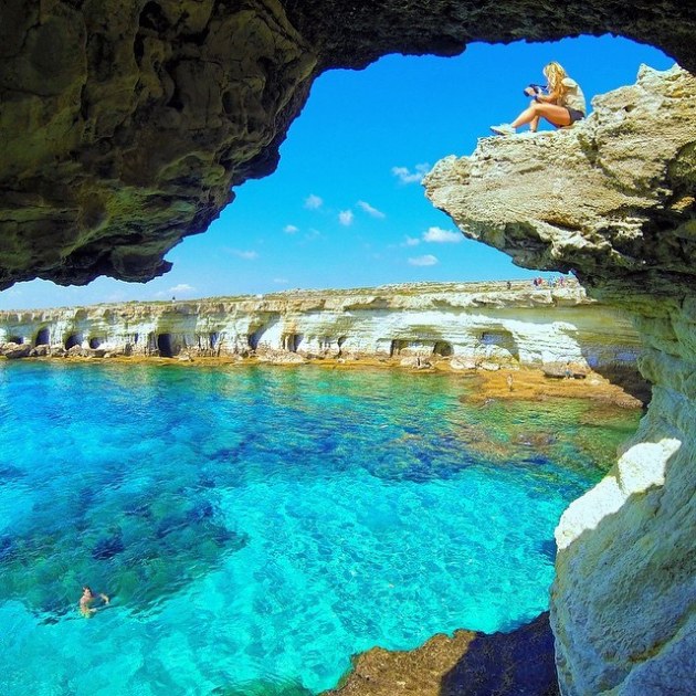 11401502_863562247047782_5987861756142651139_n